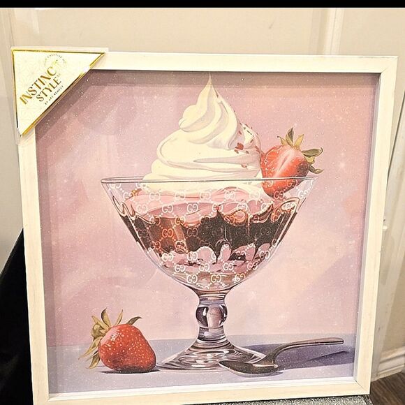 Instinct Style Gucci Sundae Framed Wall Decor - Picture 3 of 5
